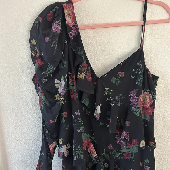 AMUR Pasqualena One Shoulder Dress - Picture 7 of 10